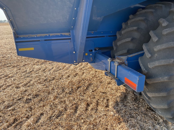 2004 Kinze 1050 Grain Cart