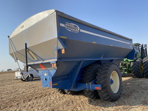 2004 Kinze 1050 Grain Cart