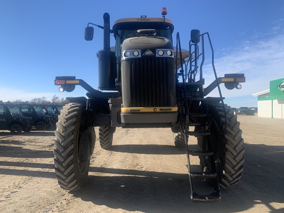 2018 RoGator RG1100C Sprayer/High Clearance