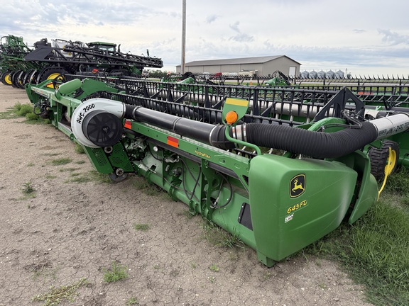 2015 John Deere 645FD Header Combine