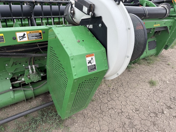 2015 John Deere 645FD Header Combine