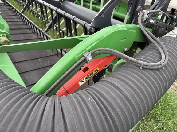 2015 John Deere 645FD Header Combine