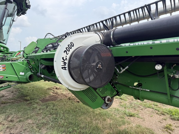2015 John Deere 645FD Header Combine