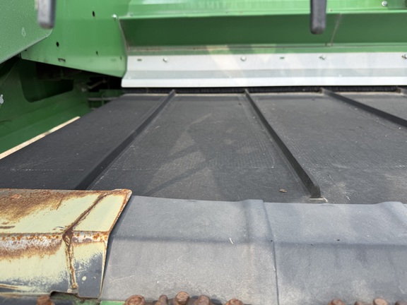 2015 John Deere 645FD Header Combine