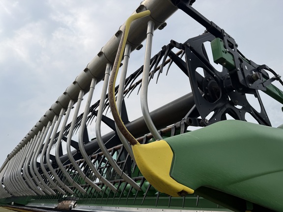 2015 John Deere 645FD Header Combine