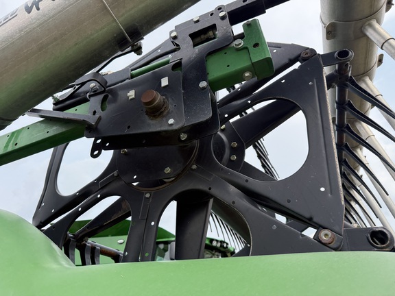 2015 John Deere 645FD Header Combine