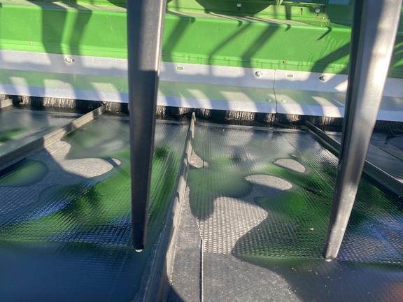 2015 John Deere 645FD Header Combine