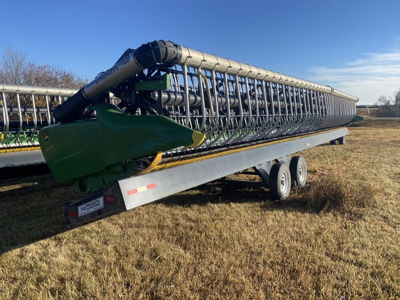 2015 John Deere 645FD Header Combine
