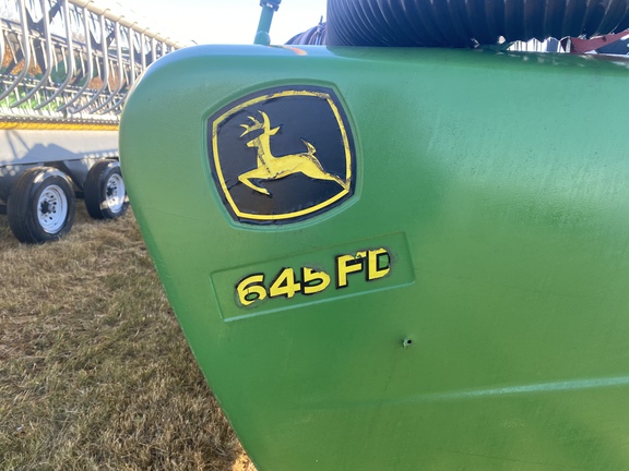 2015 John Deere 645FD Header Combine