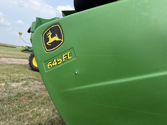 2015 John Deere 645FD Header Combine