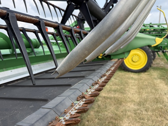 2015 John Deere 645FD Header Combine