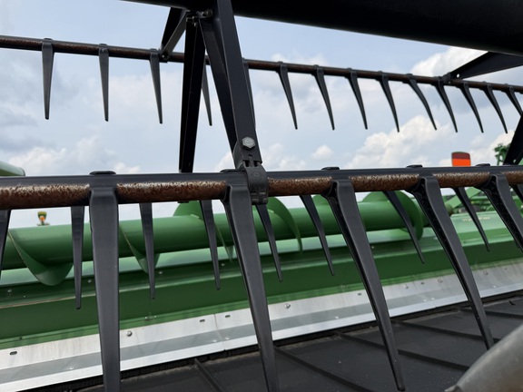 2015 John Deere 645FD Header Combine