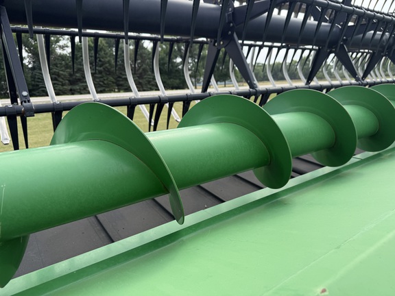 2015 John Deere 645FD Header Combine
