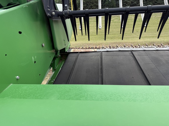 2015 John Deere 645FD Header Combine