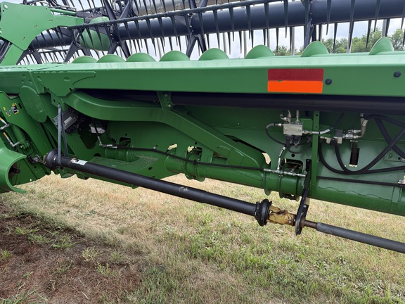 2015 John Deere 645FD Header Combine