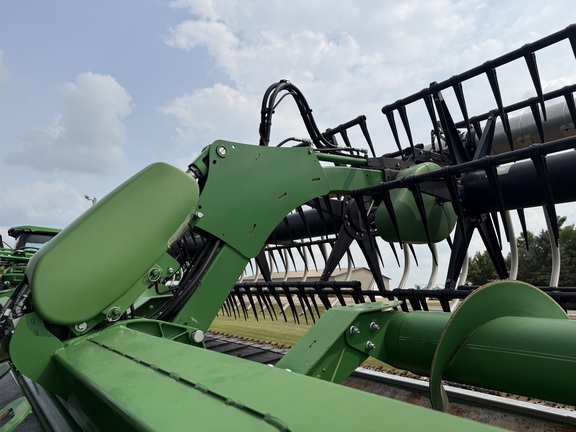 2015 John Deere 645FD Header Combine