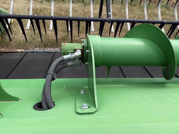 2015 John Deere 645FD Header Combine