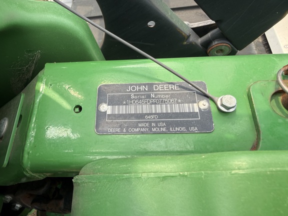 2015 John Deere 645FD Header Combine