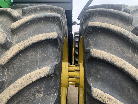 2012 John Deere 9460R Tractor 4WD