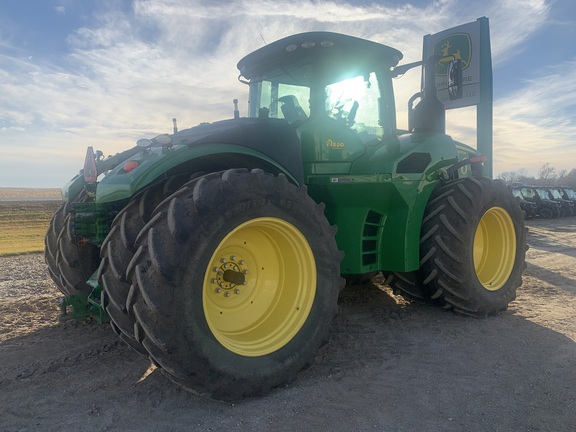 2018 John Deere 9370R Tractor 4WD