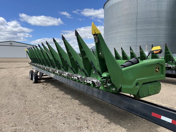 2023 John Deere C12R Header Corn Head