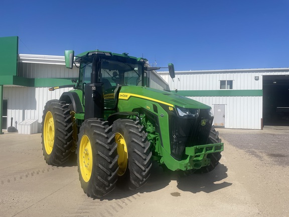 2023 John Deere 8R 370 Tractor