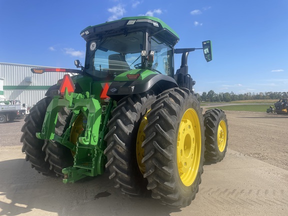 2023 John Deere 8R 370 Tractor