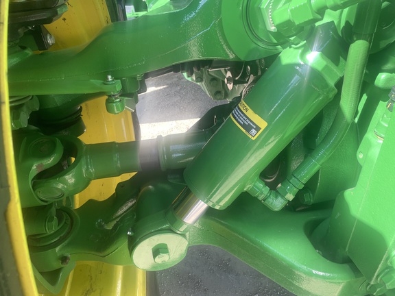 2023 John Deere 8R 370 Tractor