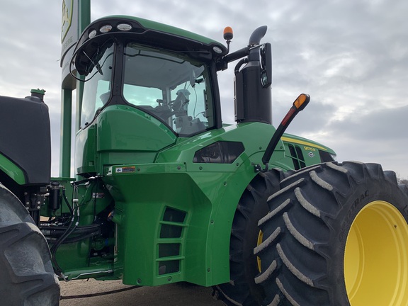 2021 John Deere 9570R Tractor 4WD