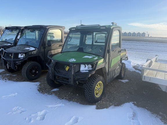 2022 John Deere XUV 835R ATV