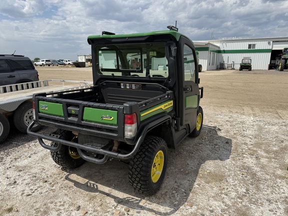 2022 John Deere XUV 835R ATV