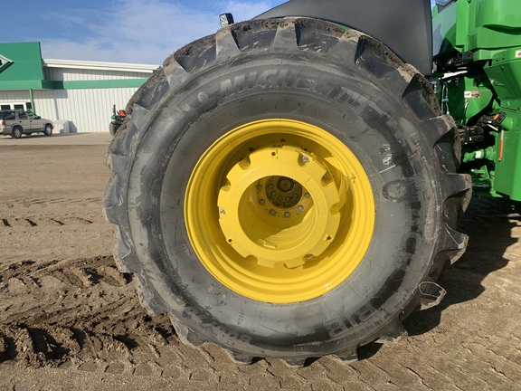 2024 John Deere 9R 640 Tractor 4WD