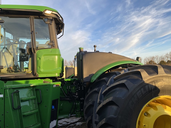 2024 John Deere 9R 640 Tractor 4WD