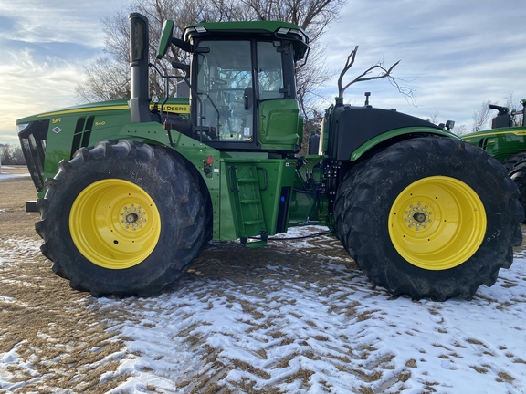 2024 John Deere 9R 540 Tractor 4WD