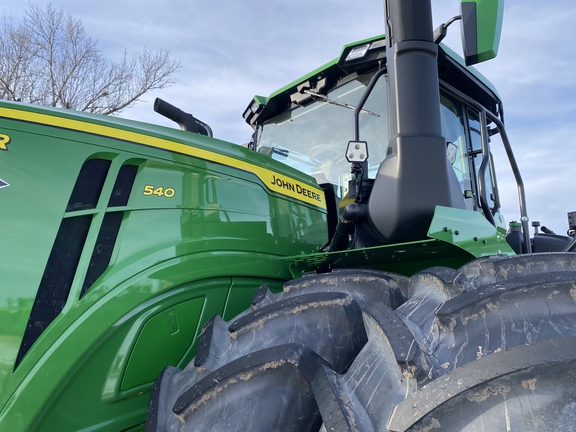 2024 John Deere 9R 540 Tractor 4WD