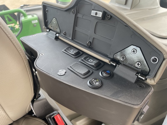 2024 John Deere 9R 540 Tractor 4WD