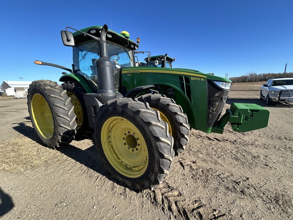 2014 John Deere 8370R Tractor