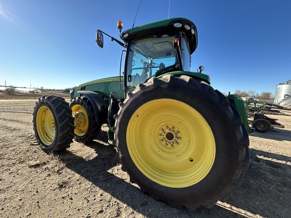 2014 John Deere 8370R Tractor