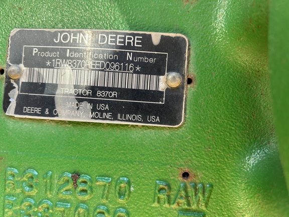 2014 John Deere 8370R Tractor