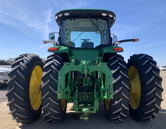 2014 John Deere 8370R Tractor