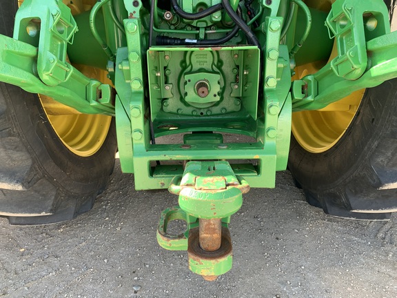2014 John Deere 8370R Tractor