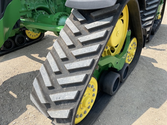 2023 John Deere 8RX 410 Tractor Rubber Track