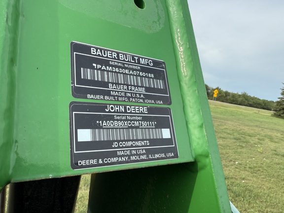 2012 John Deere DB90 Planter