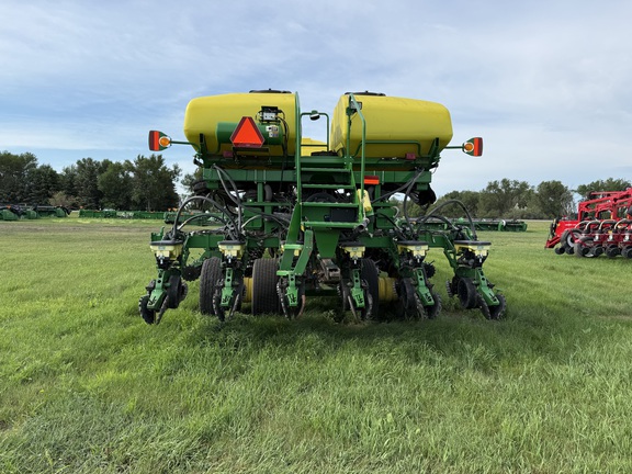 2012 John Deere DB90 Planter