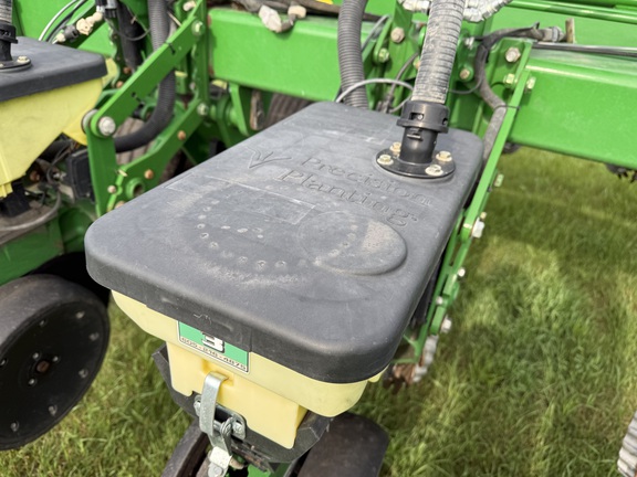 2012 John Deere DB90 Planter