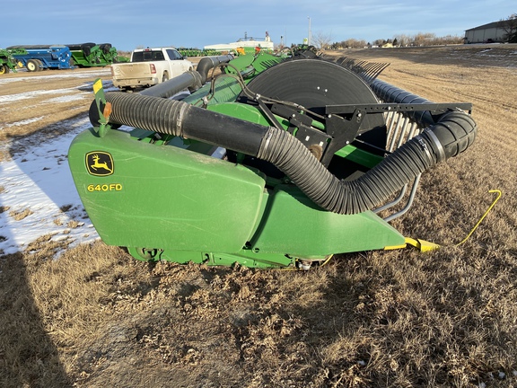 2012 John Deere 640FD Header Combine