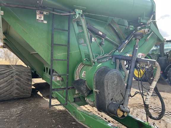 2019 Brent 1596 Grain Cart