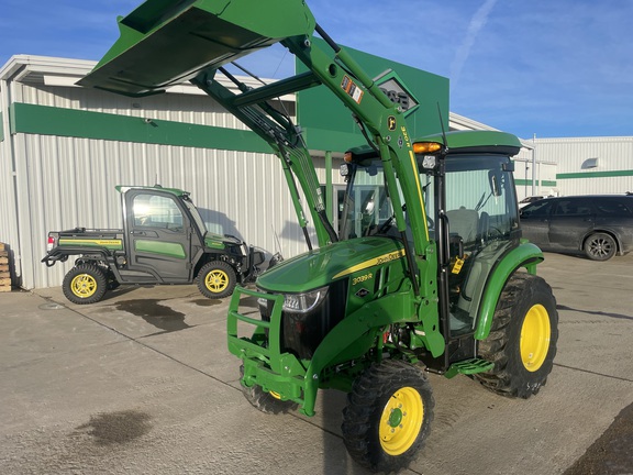 2024 John Deere 3039R Tractor Compact