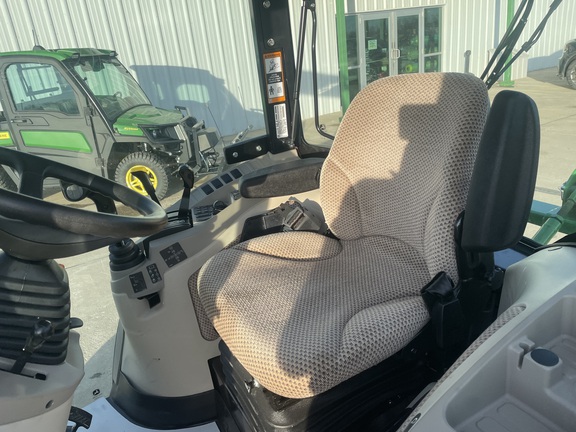 2024 John Deere 3039R Tractor Compact