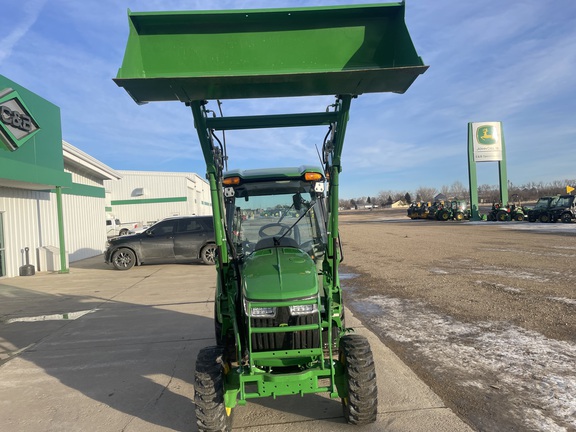 2024 John Deere 3039R Tractor Compact